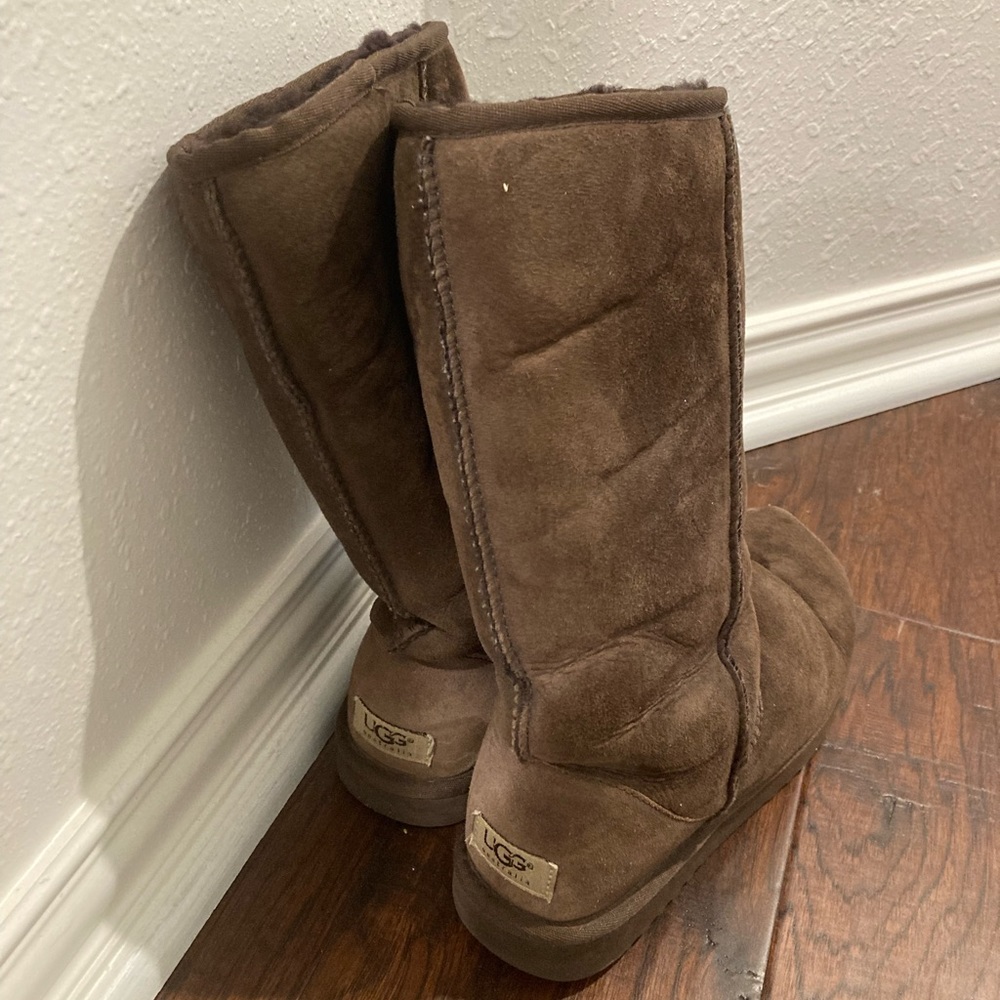 Ugg Classic Boot - image 1